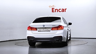 BMW 5-SERIES G30 2020