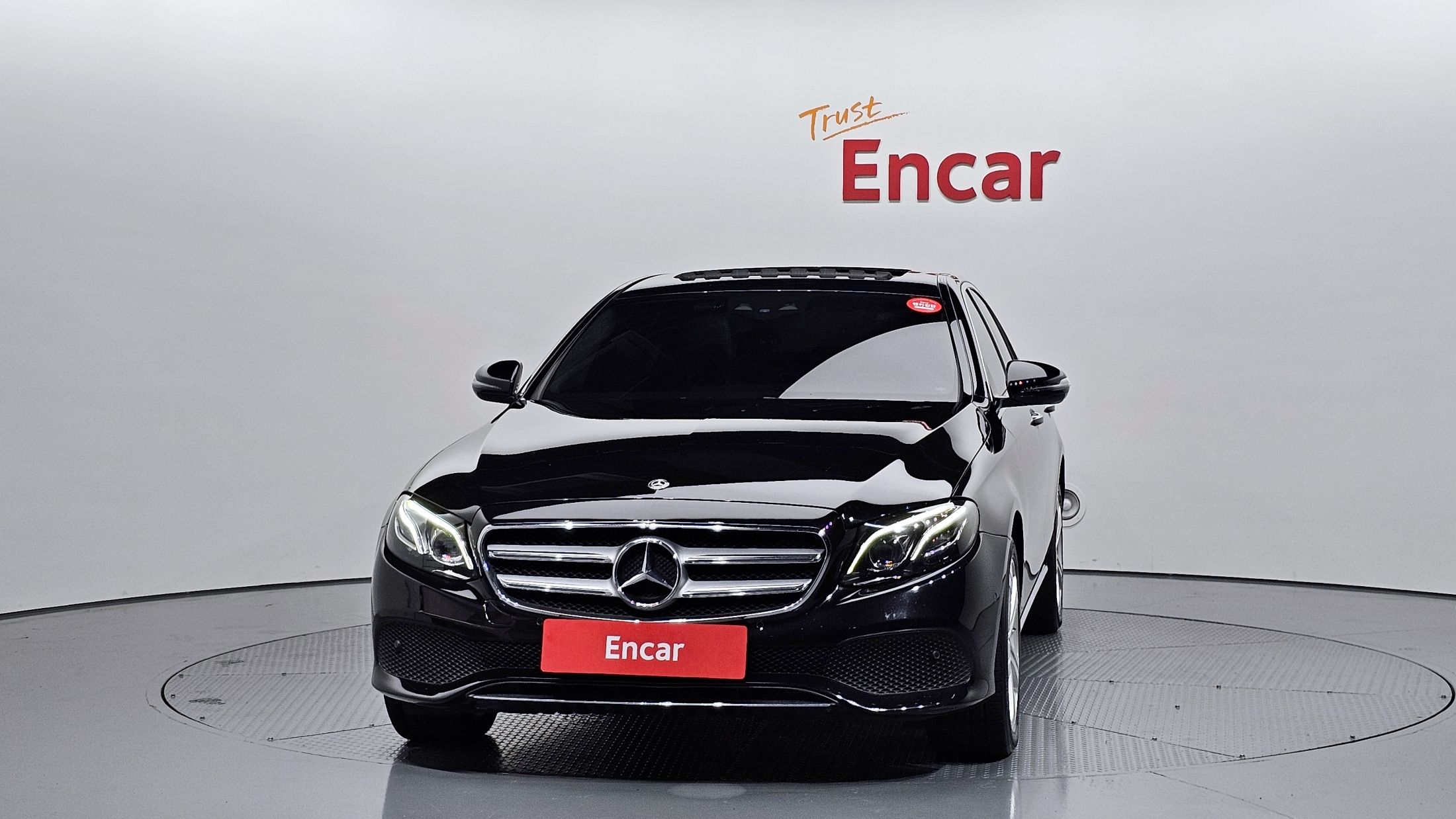 MERCEDES BENZ E-CLASS W213 2018