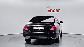 MERCEDES BENZ E-CLASS W213 2018