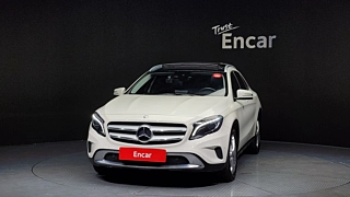 MERCEDES BENZ GLA-CLASS X156 2016