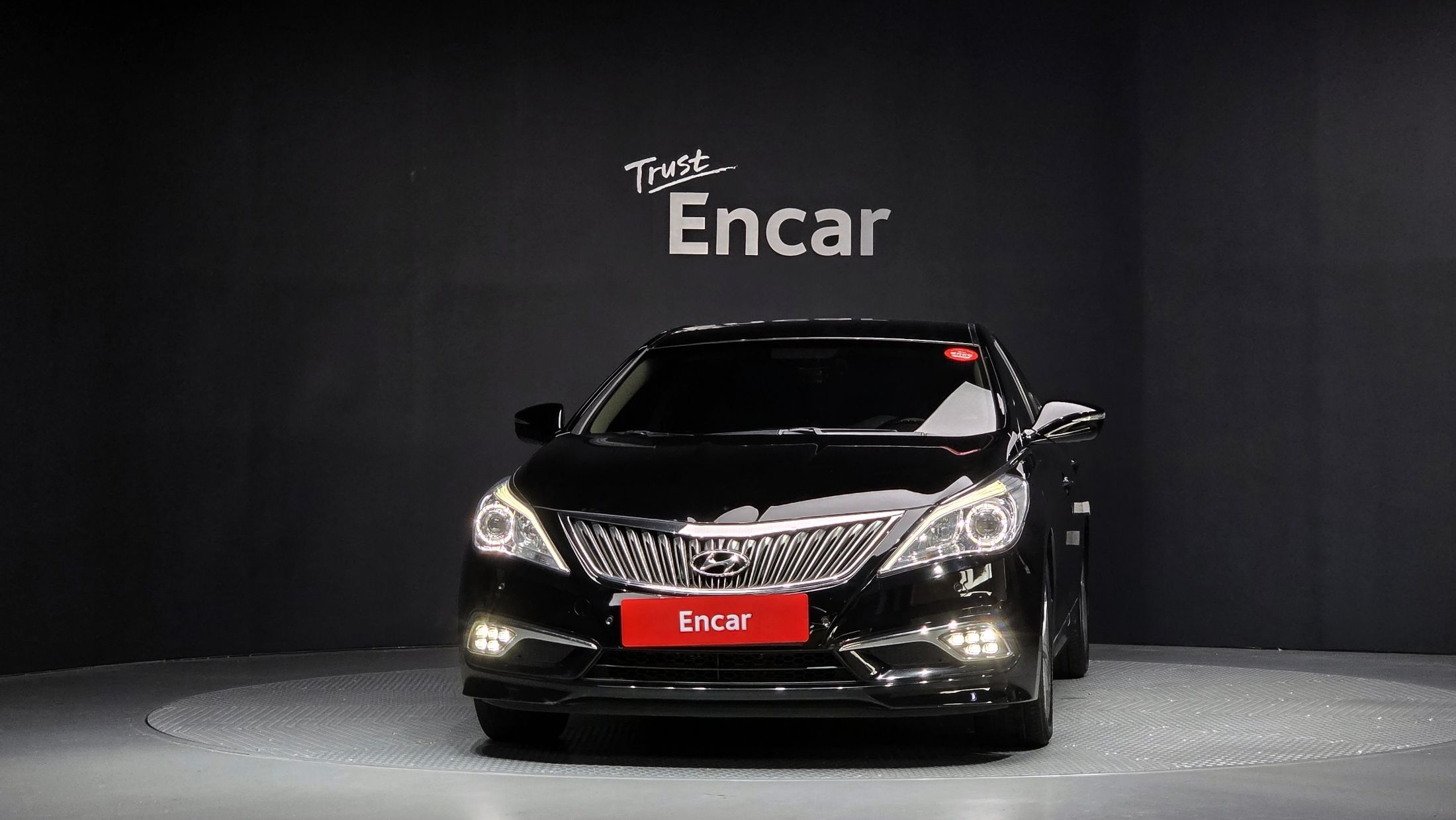 HYUNDAI GRANDEUR HG 2016