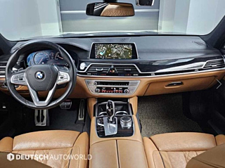 BMW 7-SERIES G11 2018