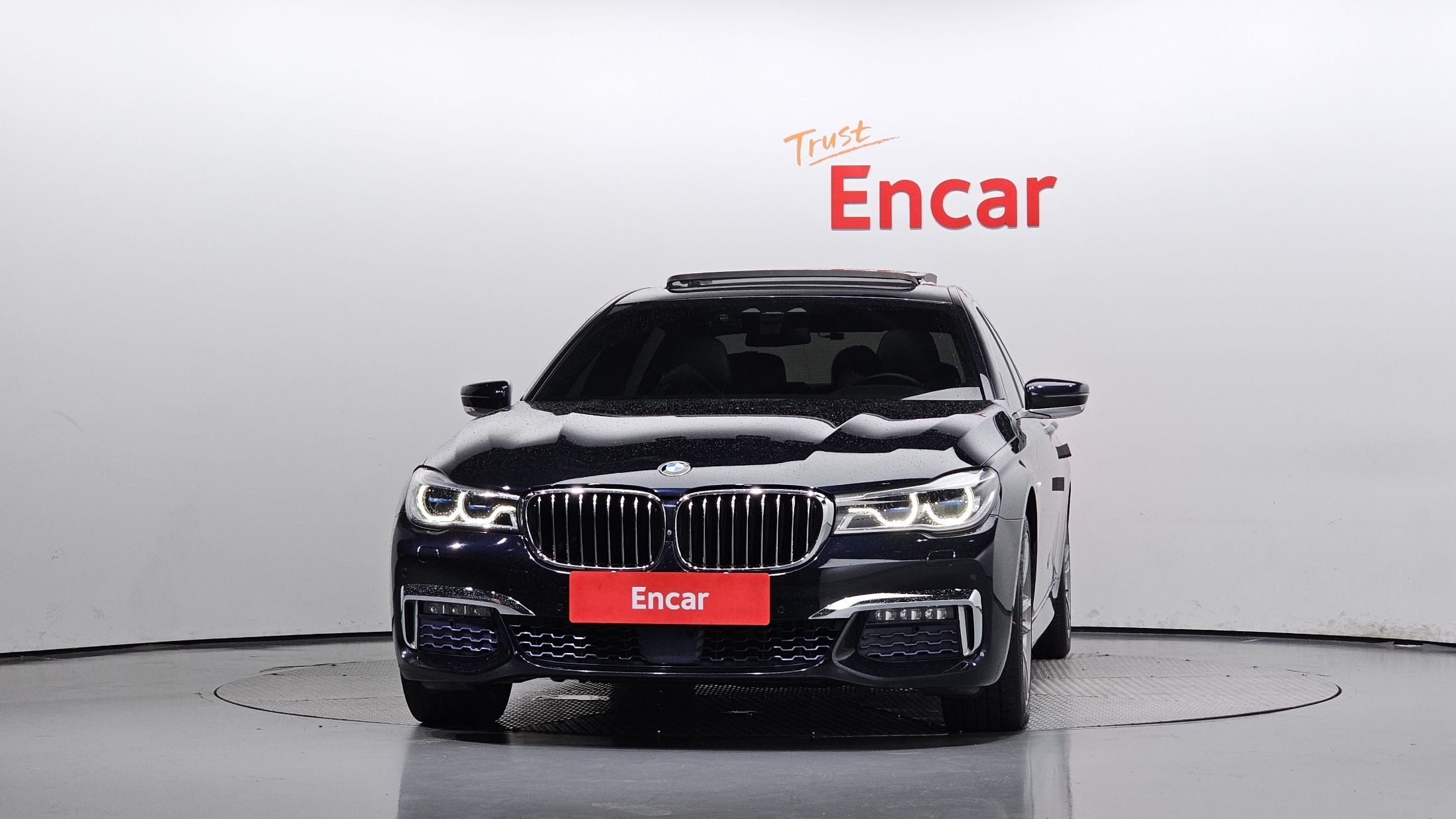 BMW 7-SERIES G11 2017