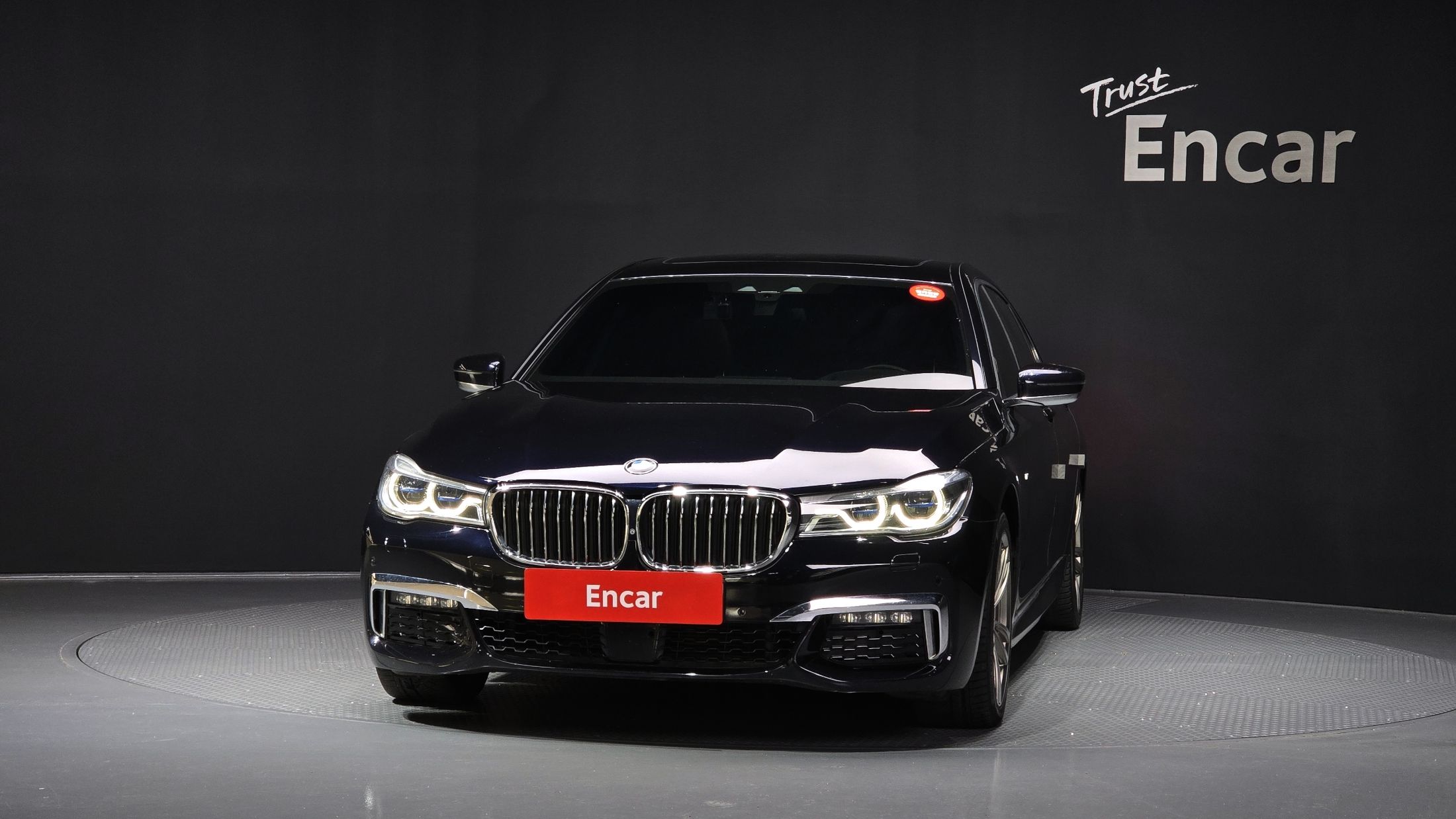 BMW 7-SERIES G11 2018