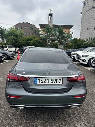 MERCEDES BENZ E-CLASS W213 2022