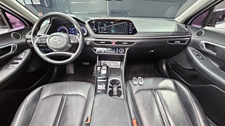 HYUNDAI SONATA DN8 2019