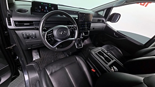 HYUNDAI STARIA 2022