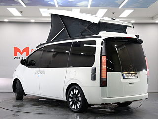 HYUNDAI STARIA 2024