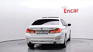 BMW 5-SERIES G30 2018