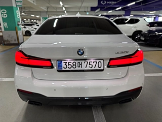 BMW 5-SERIES G30 2022
