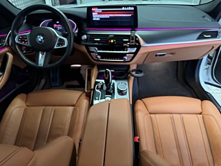 BMW 5-SERIES G30 2022