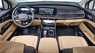 KIA CARNIVAL 2023