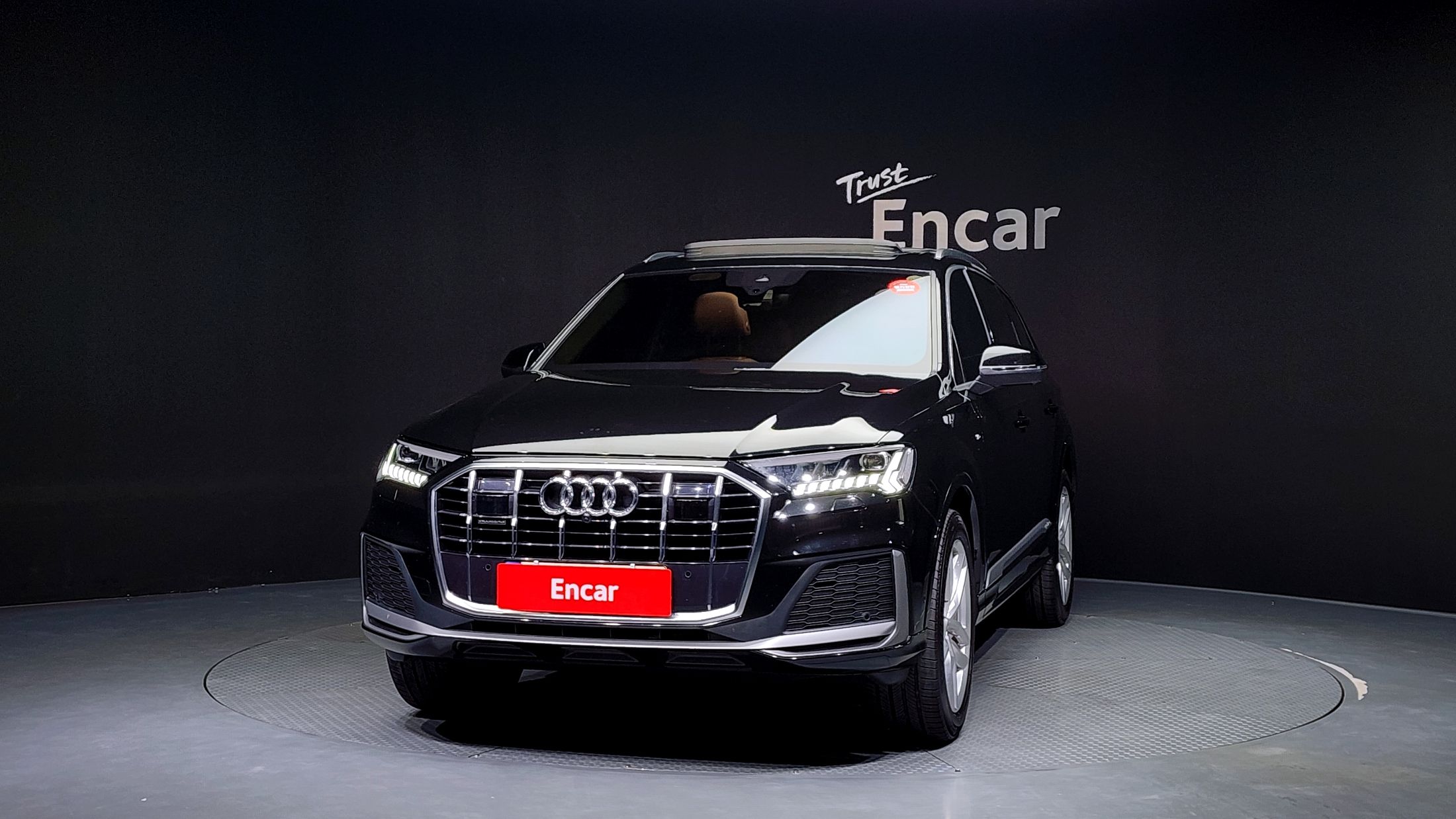 AUDI Q7 4M 2023