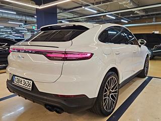 PORSCHE CAYENNE PO536 2020
