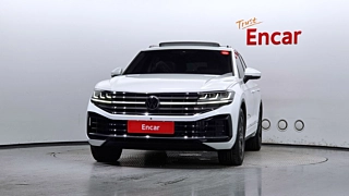 Заказать VOLKSWAGEN TOUAREG