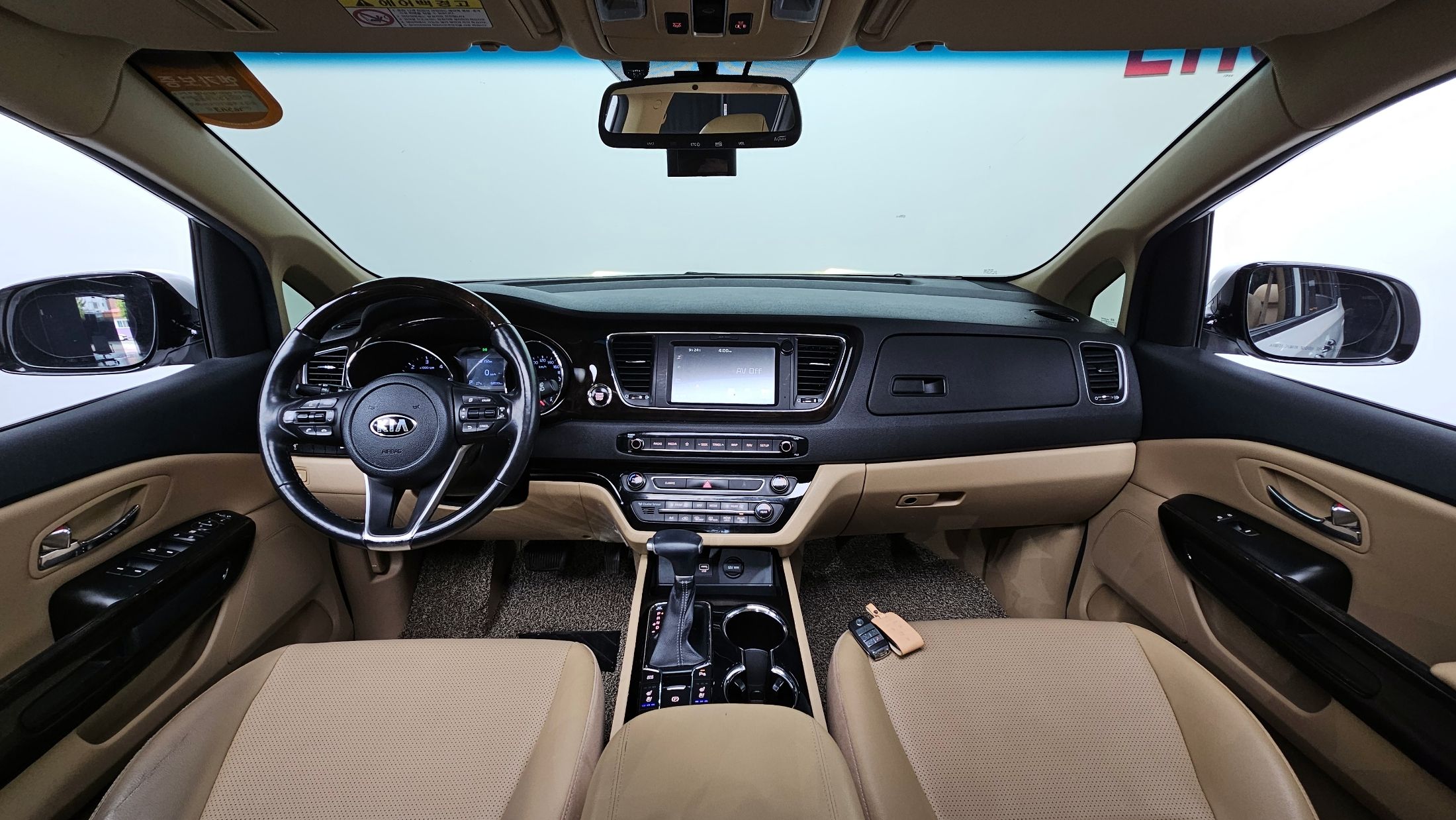 KIA CARNIVAL 2019