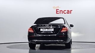 MERCEDES BENZ E-CLASS W213 2017