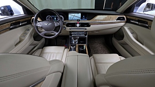 GENESIS EQ900 2016