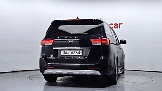 KIA CARNIVAL 2017