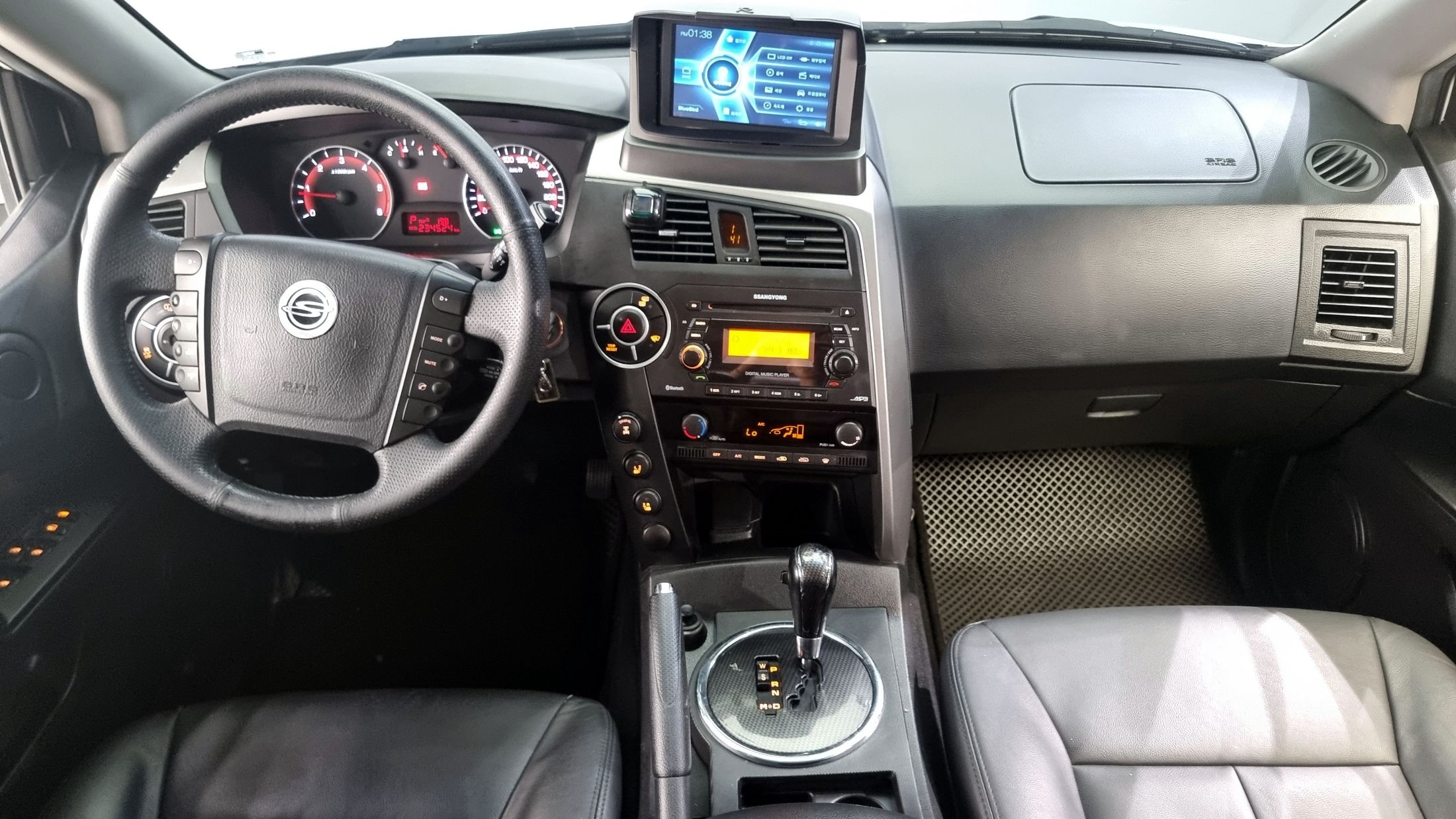 SSANGYONG KORANDO SPORTS 2012