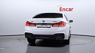 BMW 5-SERIES G30 2020