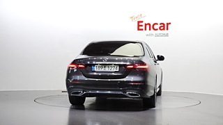 MERCEDES BENZ E-CLASS W213 2021