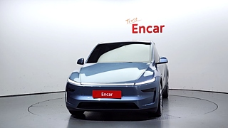 TESLA MODEL Y 2025
