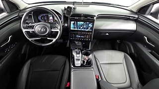 HYUNDAI TUCSON NX4 2023