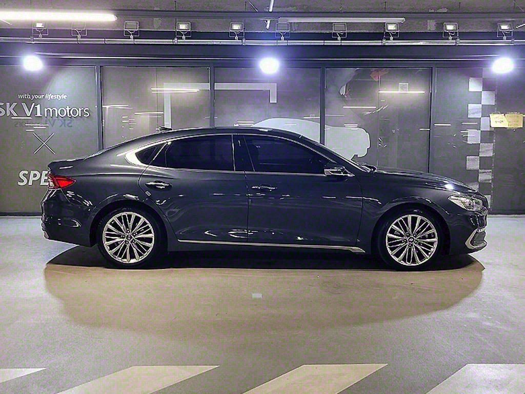 HYUNDAI GRANDEUR IG 2017