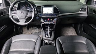 HYUNDAI AVANTE AD 2016