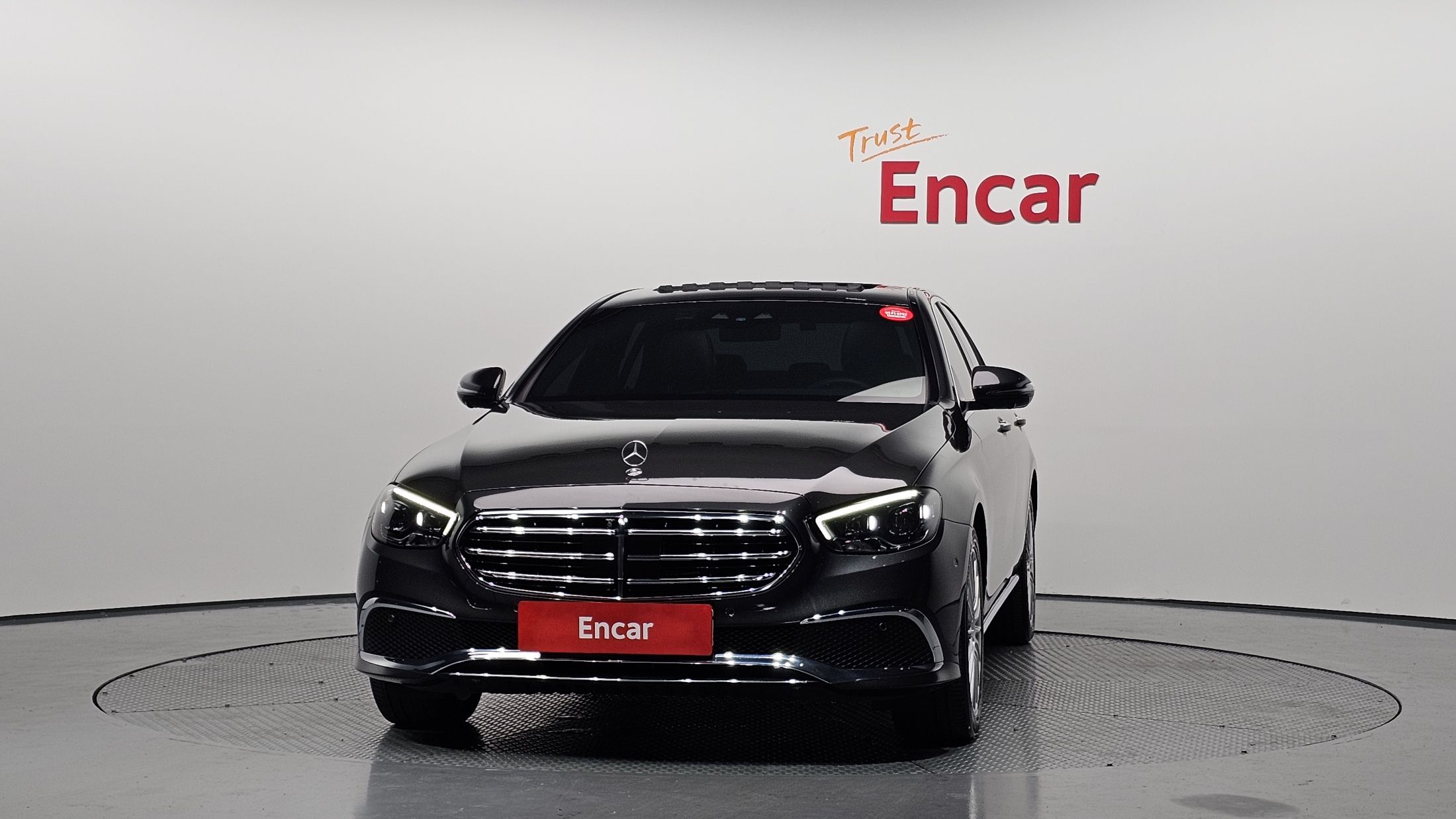 MERCEDES BENZ E-CLASS W213 2022