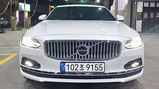 VOLVO S90 2024