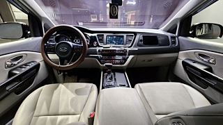 KIA CARNIVAL 2016