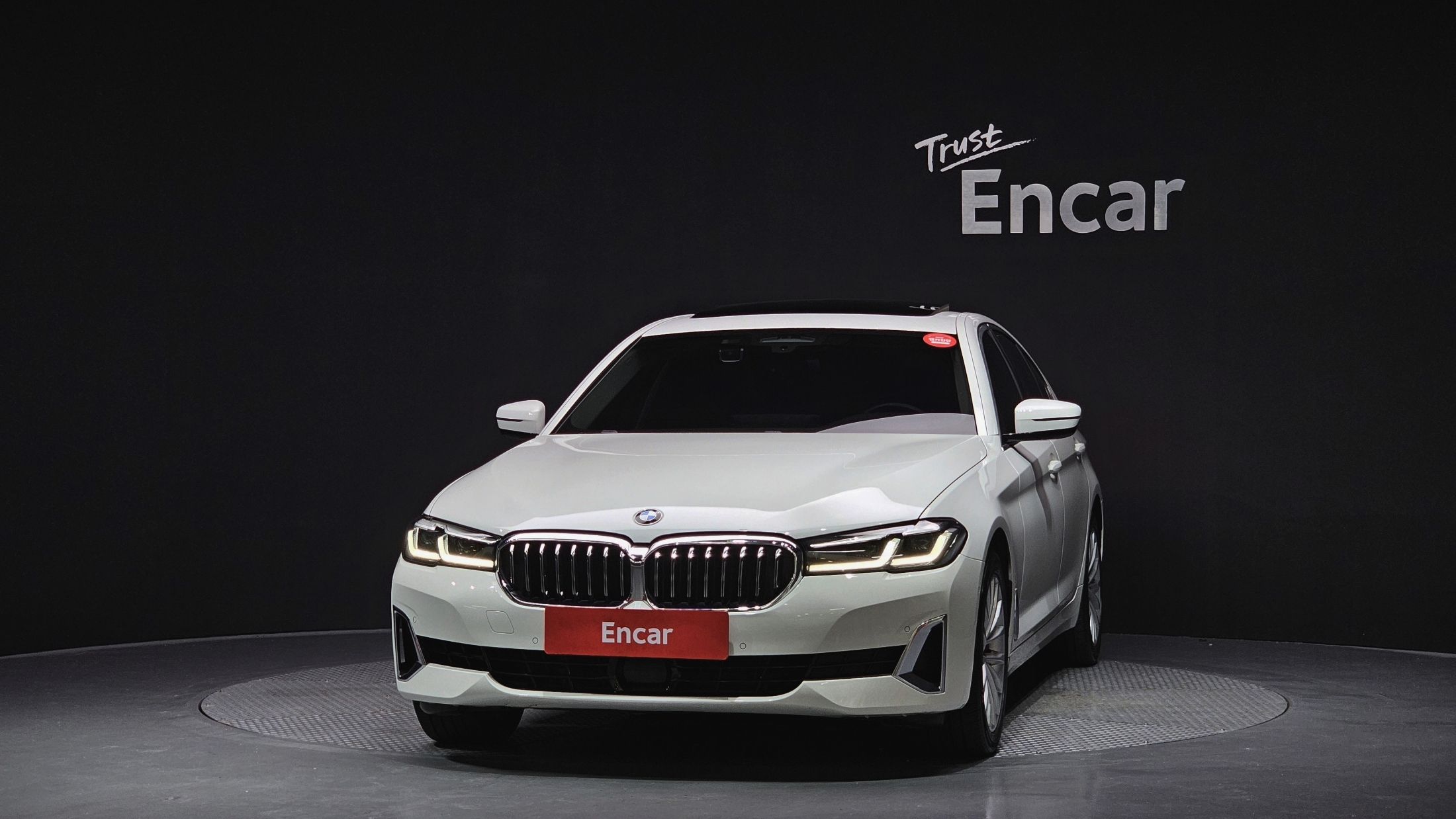 BMW 5-SERIES G30 2021