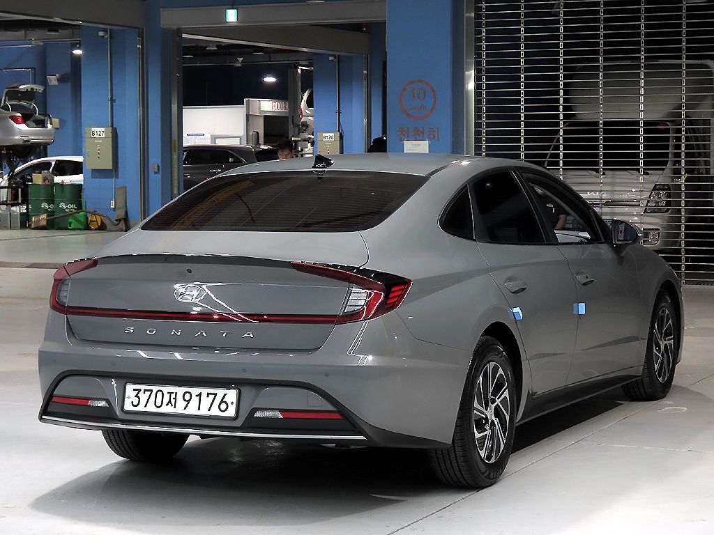 HYUNDAI SONATA HYBRID DN8 2020