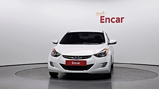 HYUNDAI AVANTE MD 2011