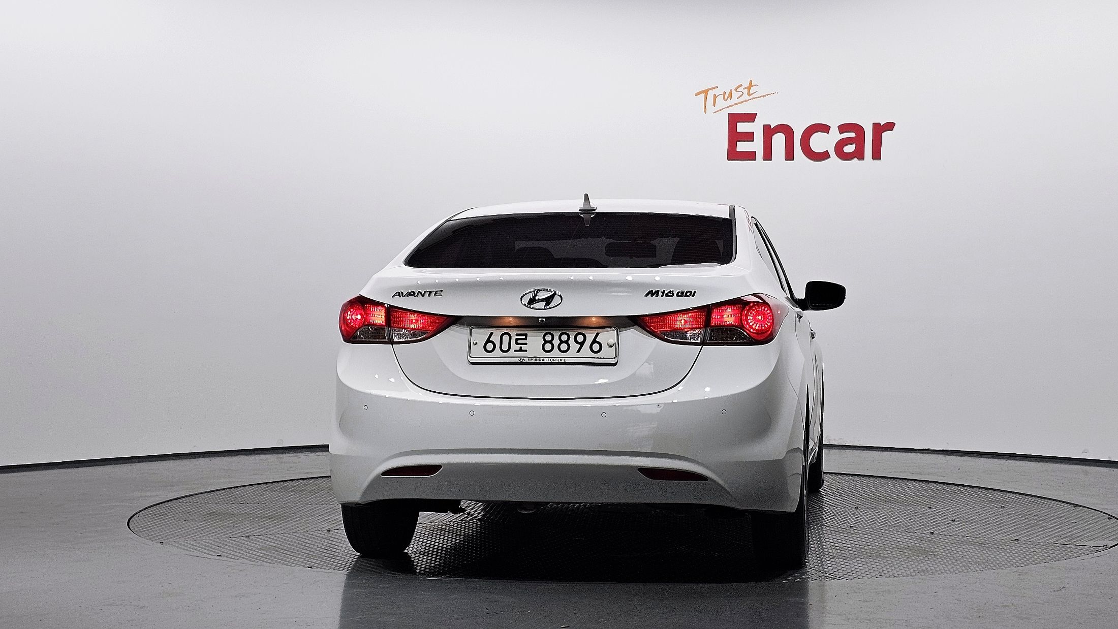HYUNDAI AVANTE MD 2011