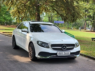 MERCEDES BENZ E-CLASS W213 2018