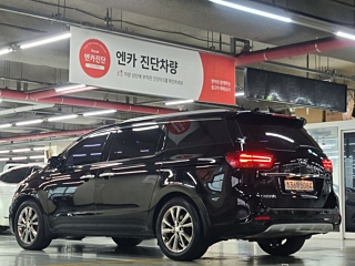 KIA CARNIVAL 2019