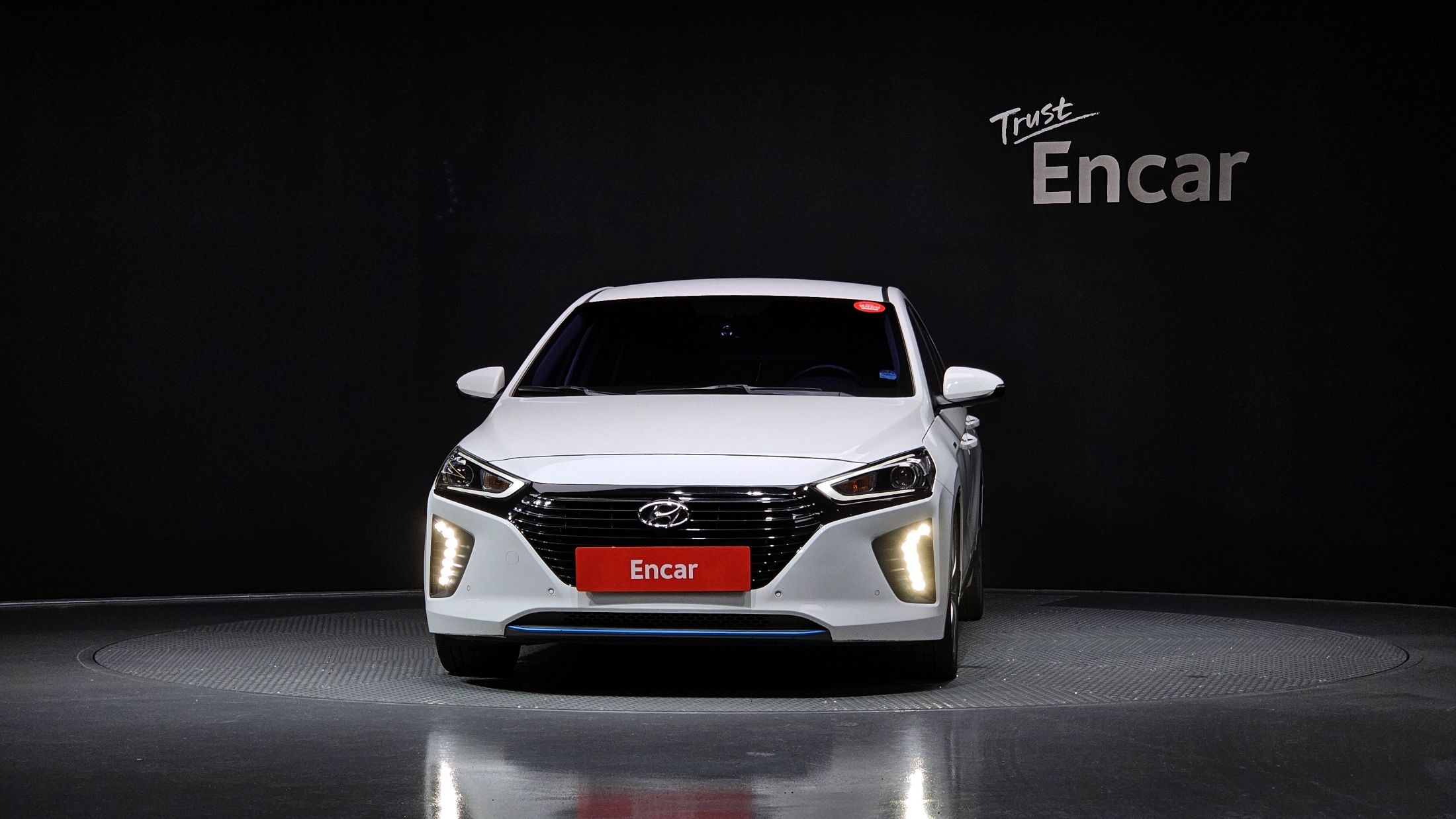 HYUNDAI IONIQ HYBRID 2016