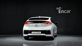 HYUNDAI IONIQ HYBRID 2016