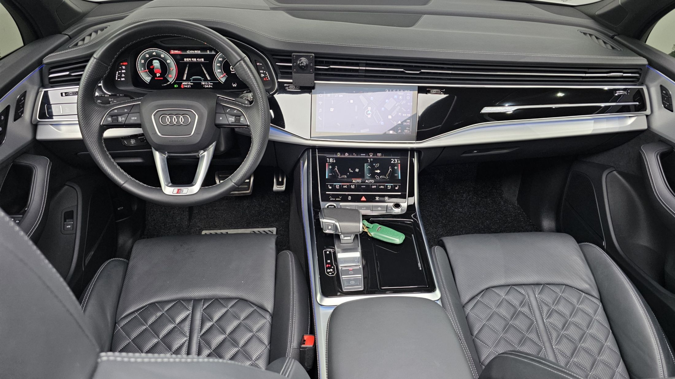 AUDI Q7 4M 2023