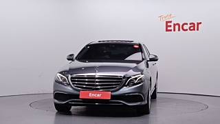 MERCEDES BENZ E-CLASS W213 2017