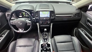 SAMSUNG QM6 2017