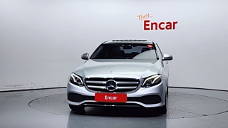 MERCEDES BENZ E-CLASS W213 2017