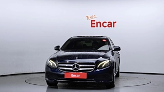 MERCEDES BENZ E-CLASS W213 2017