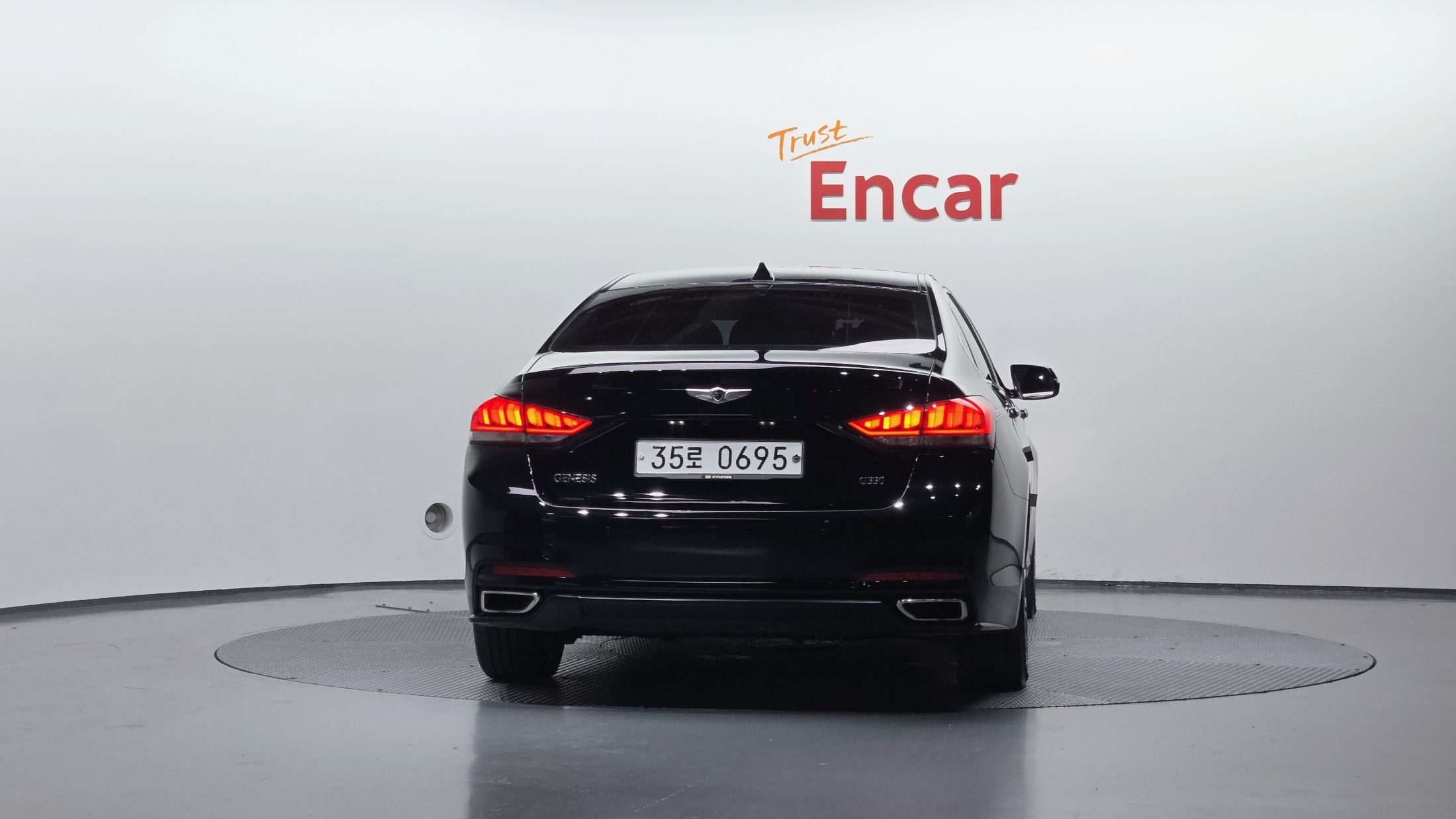 HYUNDAI GENESIS DH 2016