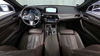 BMW 5-SERIES G30 2019