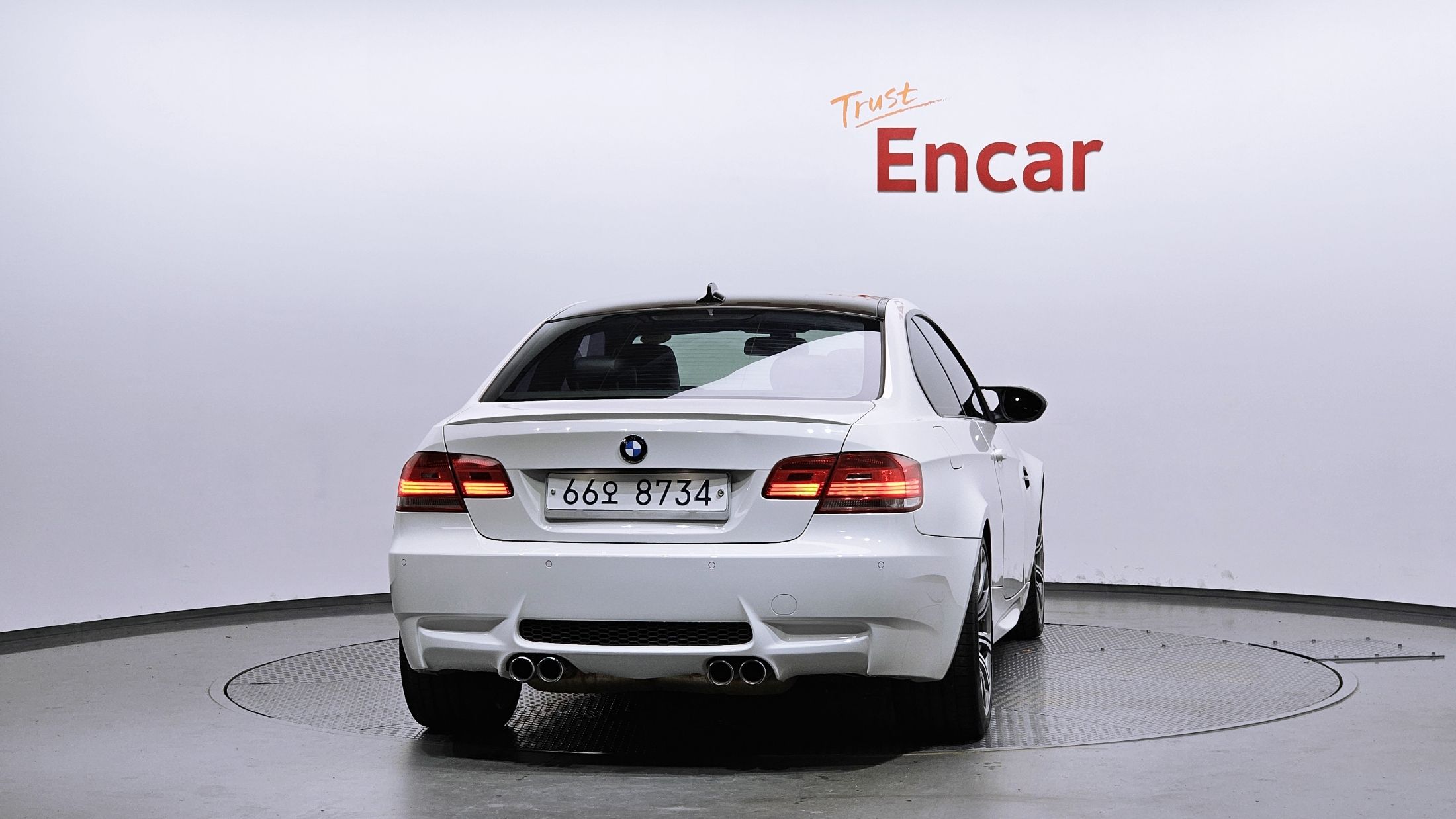 BMW M3 E90 2010