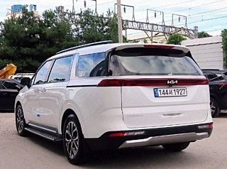 KIA CARNIVAL 2023